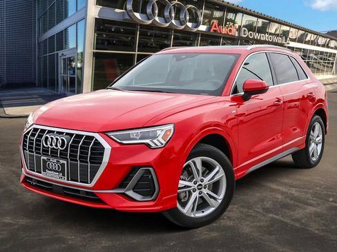 Used 2023 Audi Q3 2.0T Premium w/ 19" Wheel Package image 1