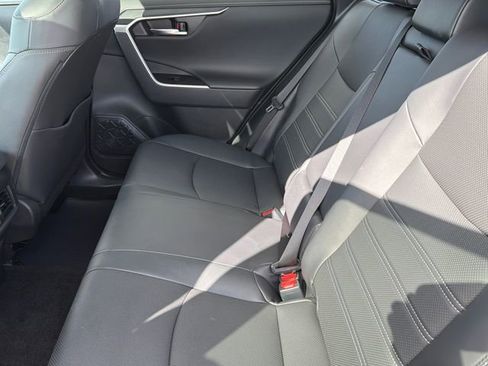 Used 2024 Toyota RAV4 Limited image 19