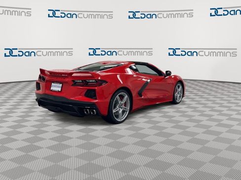 Used 2021 Chevrolet Corvette Stingray Preferred Cpe w/ Z51 Performance Package RWD image 8