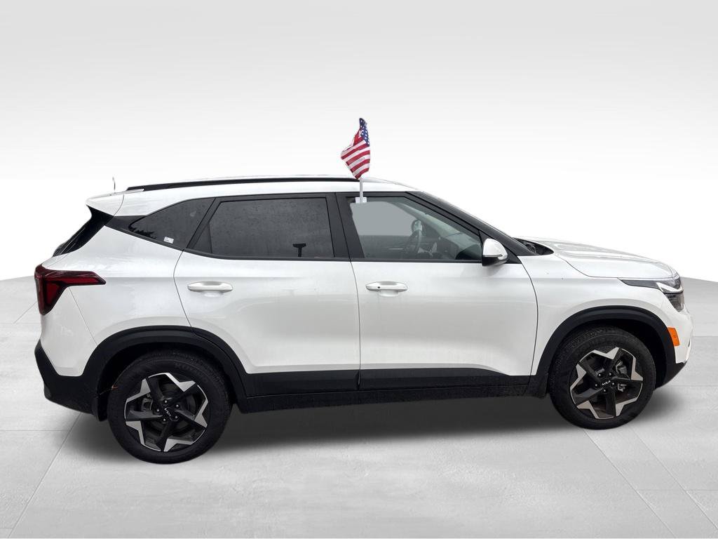 Used 2025 Kia Seltos S AWD/4WD image 8