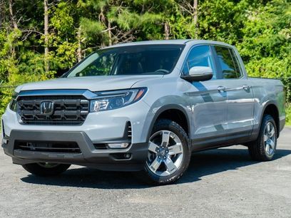 New 2025 Honda Ridgeline RTL