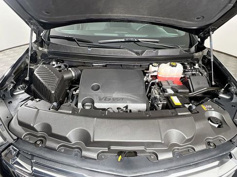 Used 2023 Chevrolet Traverse LT w/ LPO, Floor Liner Package FWD image 29