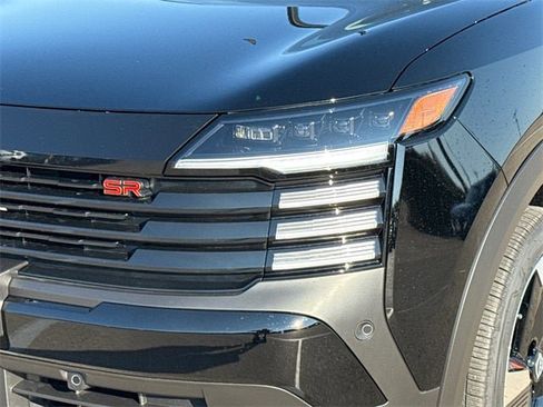 New 2026 Nissan Kicks SR image 4