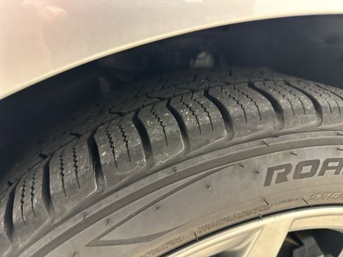 Used 2019 Ford Fusion Titanium image 12