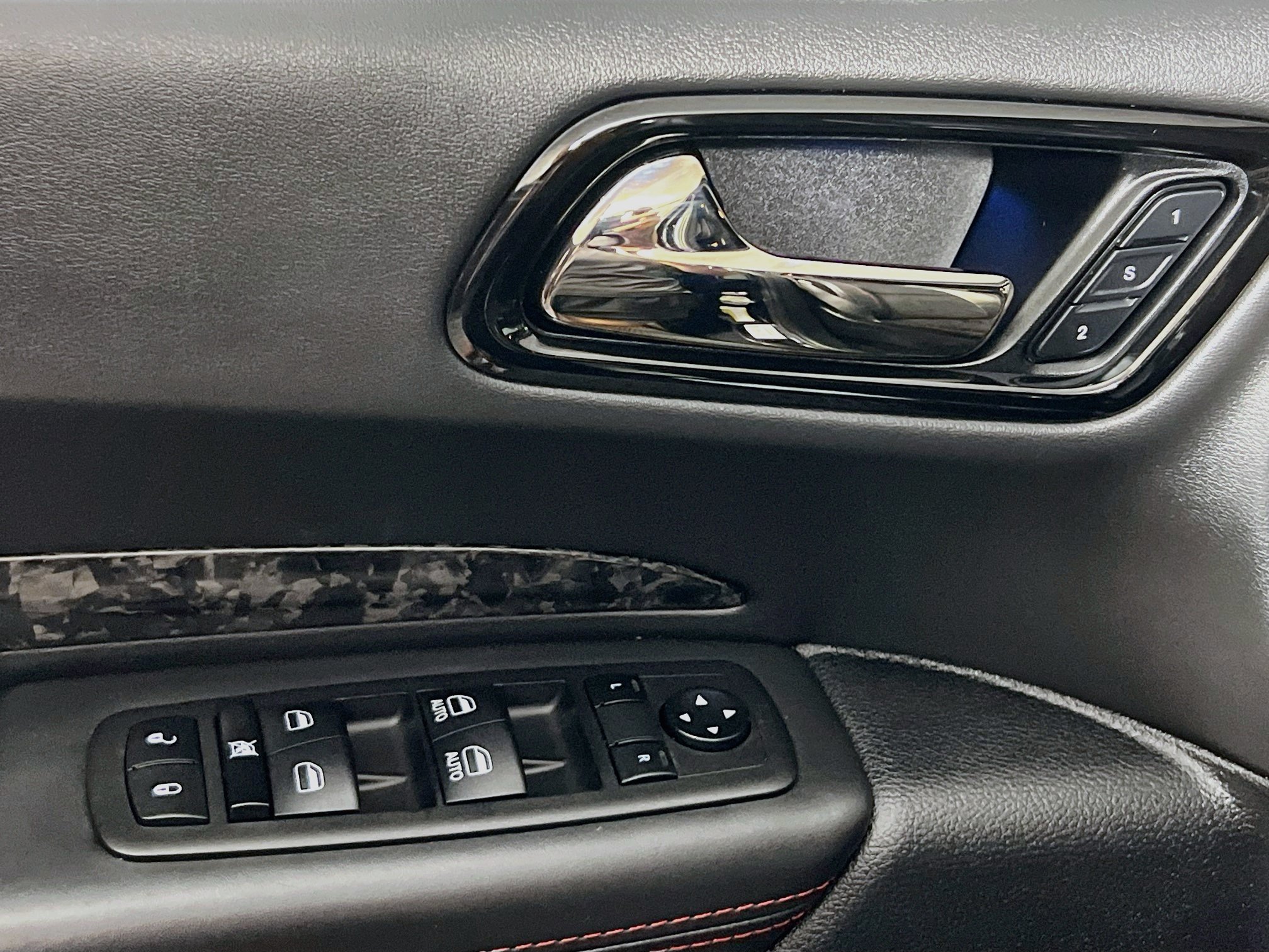 Used 2023 Dodge Durango R/T RWD image 16