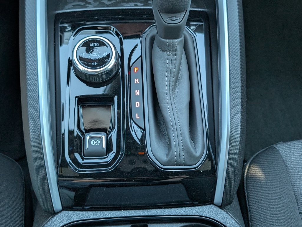 New 2026 Chevrolet Colorado Trail Boss AWD/4WD image 23