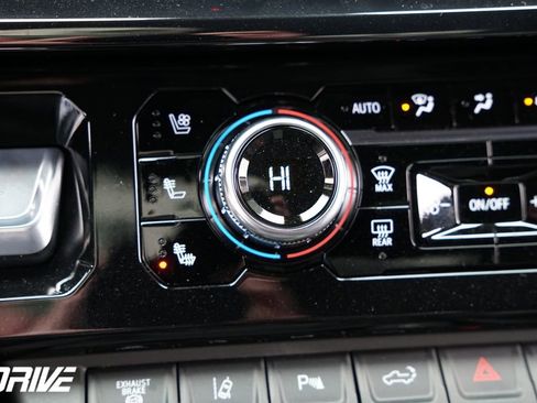 Used 2026 GMC Sierra 2500 AT4 w/ AT4 Premium Plus Package image 30