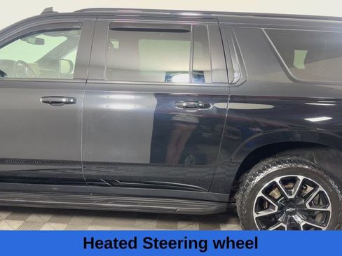 Used 2022 Chevrolet Suburban RST w/ Luxury Package AWD/4WD image 8