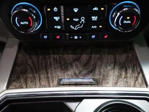 Used 2019 Ford F350 Lariat w/ Lariat Value Package AWD/4WD image 69