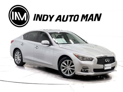 Used 2014 INFINITI Q50 2.0t w/ Moonroof Package image 2