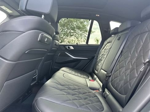 New 2026 BMW X5 M60i image 21