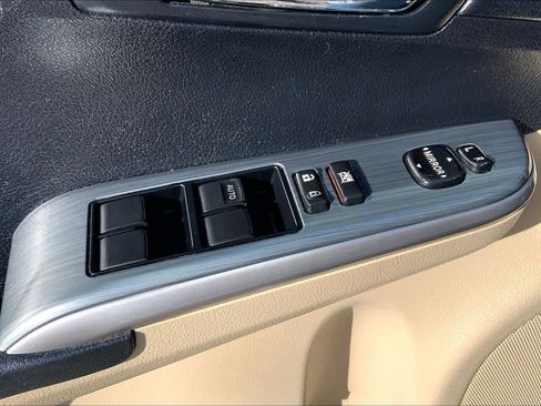 Used 2012 Toyota Camry LE image 30