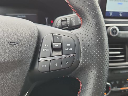 Used 2025 Ford Escape ST-Line AWD/4WD image 21