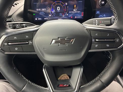 Used 2025 Chevrolet Traverse Z71 w/ Driver Confidence Package image 27