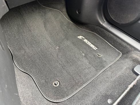 Used 2013 MAZDA MAZDA3 i Touring FWD image 17