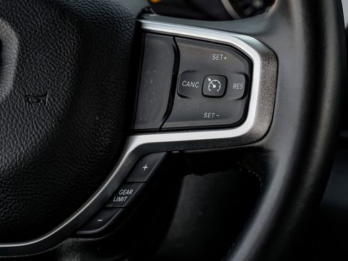 Used 2024 RAM 2500 Big Horn w/ Bed Utility Group image 17