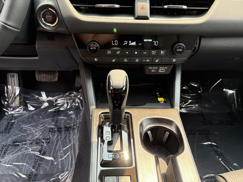 New 2026 Subaru Outback Touring AWD/4WD image 17