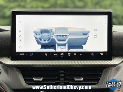 Used 2025 Ford Explorer ST image 32