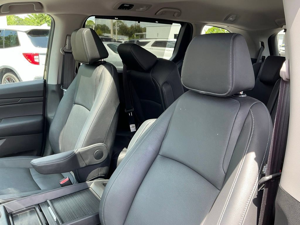 Used 2024 Honda Odyssey EX-L image 31