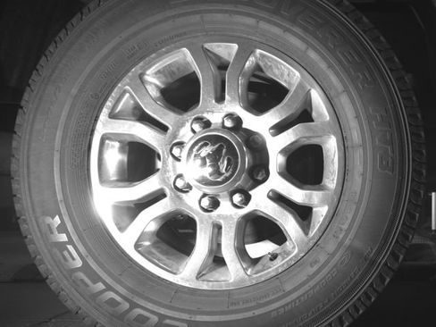 Used 2017 RAM 2500 Laramie AWD/4WD image 13