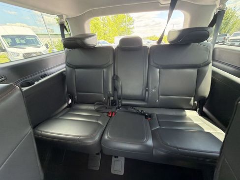 Used 2025 Ford Expedition Max Active AWD/4WD image 30