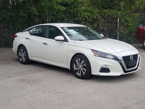 Used 2022 Nissan Altima 2.5 S FWD image 1