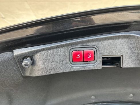 Used 2021 Mercedes-Benz C 63 AMG S image 33