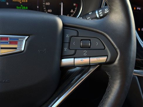 Certified 2023 Cadillac XT6 Premium Luxury image 24