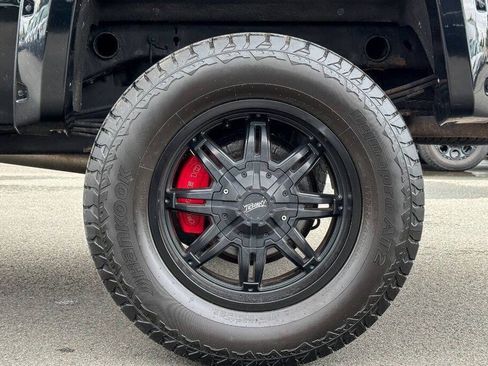 Used 2016 GMC Sierra 1500 SLT w/ SLT Preferred Package AWD/4WD image 40