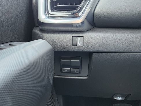 New 2026 GMC Canyon Elevation w/ Convenience Package image 18