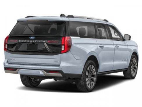 Used 2025 Ford Expedition Max Platinum w/ Driver's Package AWD/4WD image 5