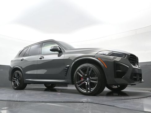 Used 2024 BMW X5 M Competition w/ Executive Package AWD/4WD image 25