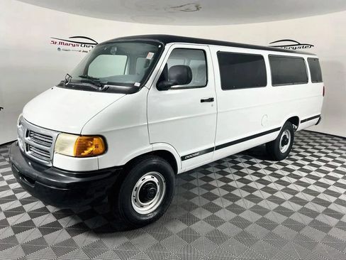 Used 2000 Dodge B3500 RWD image 4