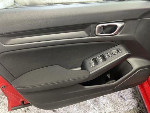 Used 2024 Honda Civic Sport image 13