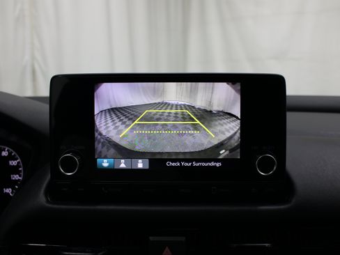 Used 2025 Honda HR-V LX image 15