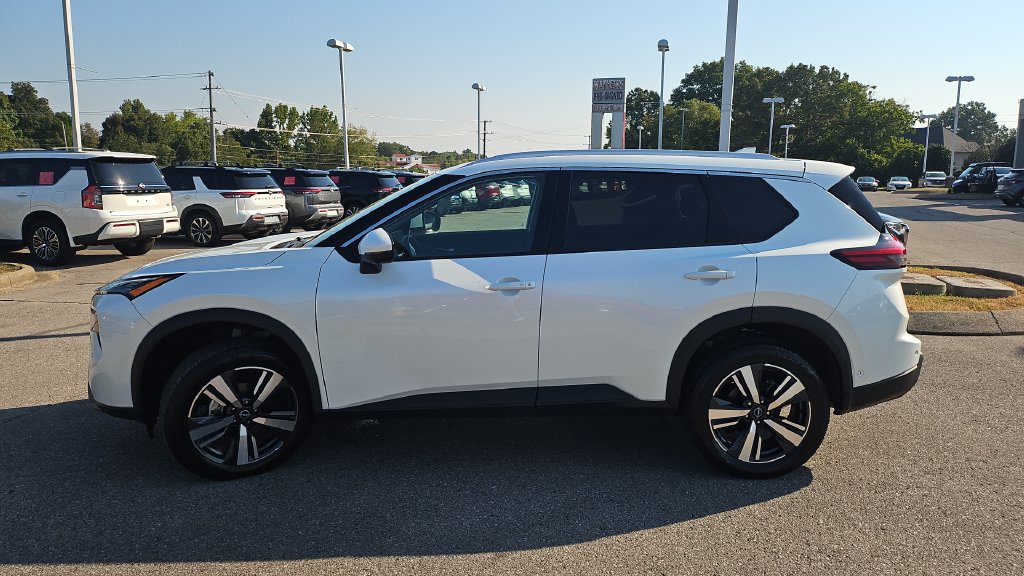 Certified 2026 Nissan Rogue SL AWD/4WD image 18