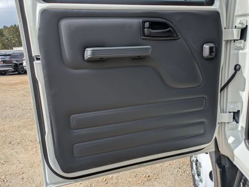 New 2026 Chevrolet Low Cab Forward RWD image 16