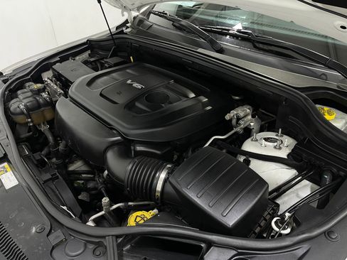 Used 2017 Jeep Grand Cherokee Limited image 28