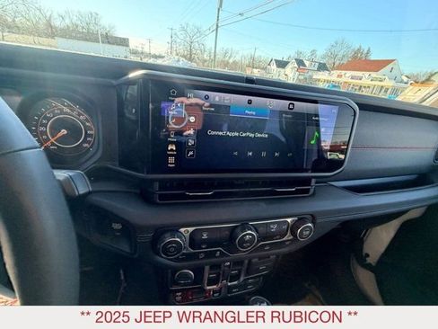 Certified 2025 Jeep Wrangler Rubicon image 16
