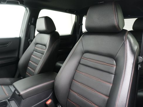 Used 2026 Honda CR-V Sport-L image 11