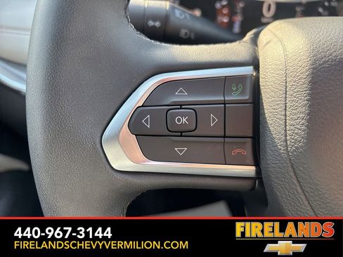 Used 2024 Jeep Compass Limited image 17