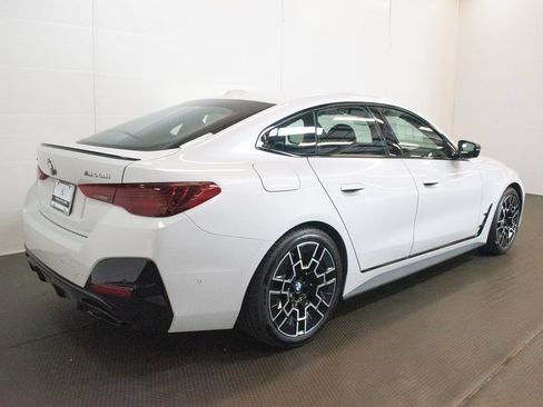 New 2026 BMW 440i xDrive w/ Premium Package AWD/4WD image 4