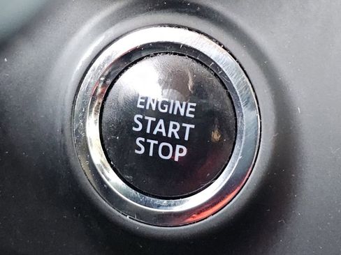 Used 2021 Toyota Sequoia Platinum image 20