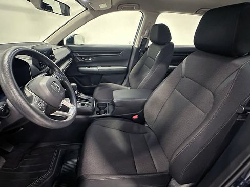 Used 2024 Honda CR-V LX image 3