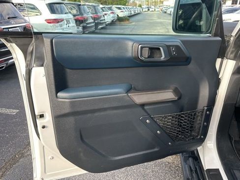 Used 2021 Ford Bronco Outer Banks w/ Sasquatch Package image 21