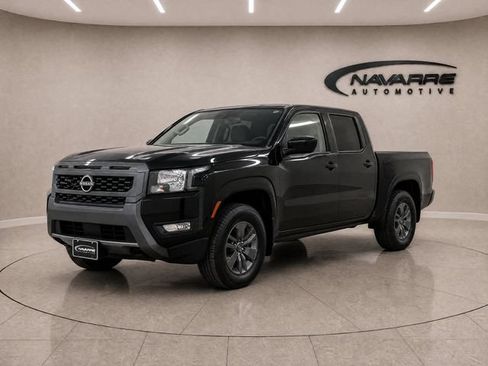 Used 2025 Nissan Frontier SV w/ SV Convenience Package AWD/4WD image 4