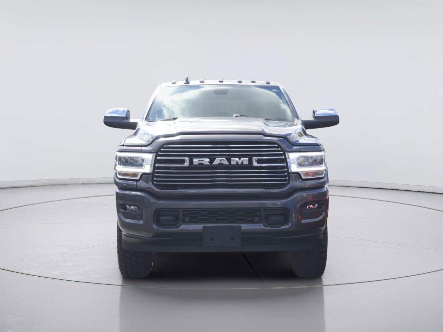 Used 2022 RAM 2500 Laramie AWD/4WD image 3