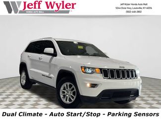 Used 2018 Jeep Grand Cherokee Laredo image 1