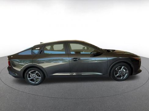 Used 2025 Kia K4 LXS FWD image 16