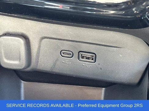 Used 2025 Chevrolet Trax RS image 7